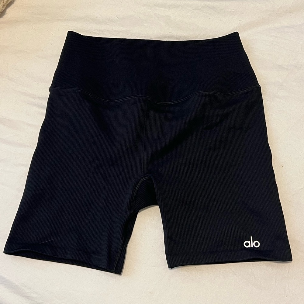 Alo Yoga Ribbed 5” Bike Short